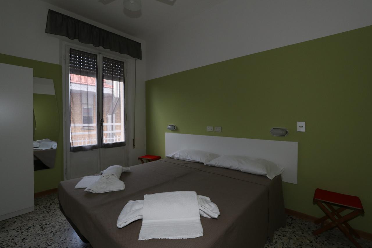 Hotel Urano Cattolica Zewnętrze zdjęcie