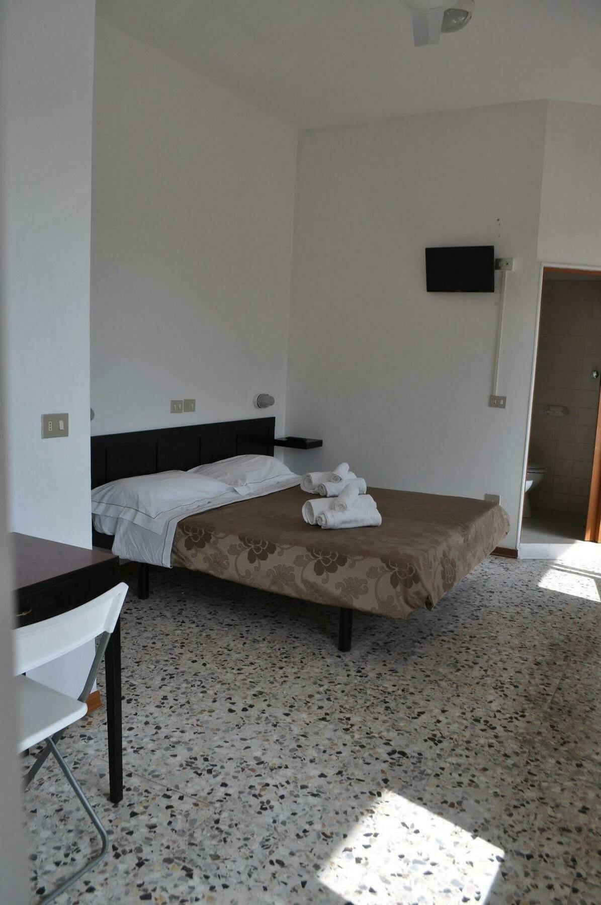Hotel Urano Cattolica Zewnętrze zdjęcie